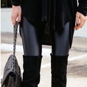 Black Liquid Leggings